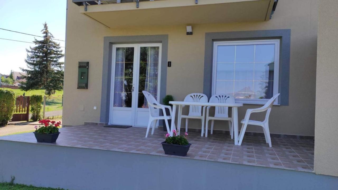 Silence Apartmanház Zalakaros Exteriér fotografie