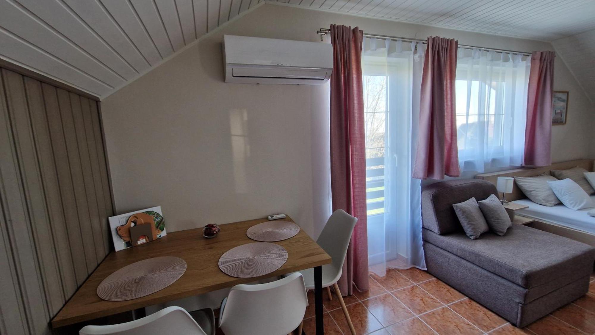 Silence Apartmanház Zalakaros Exteriér fotografie